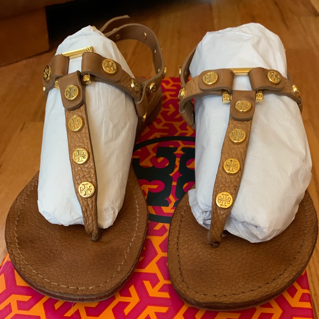 Genuine Tory Burch Leather Sandals.